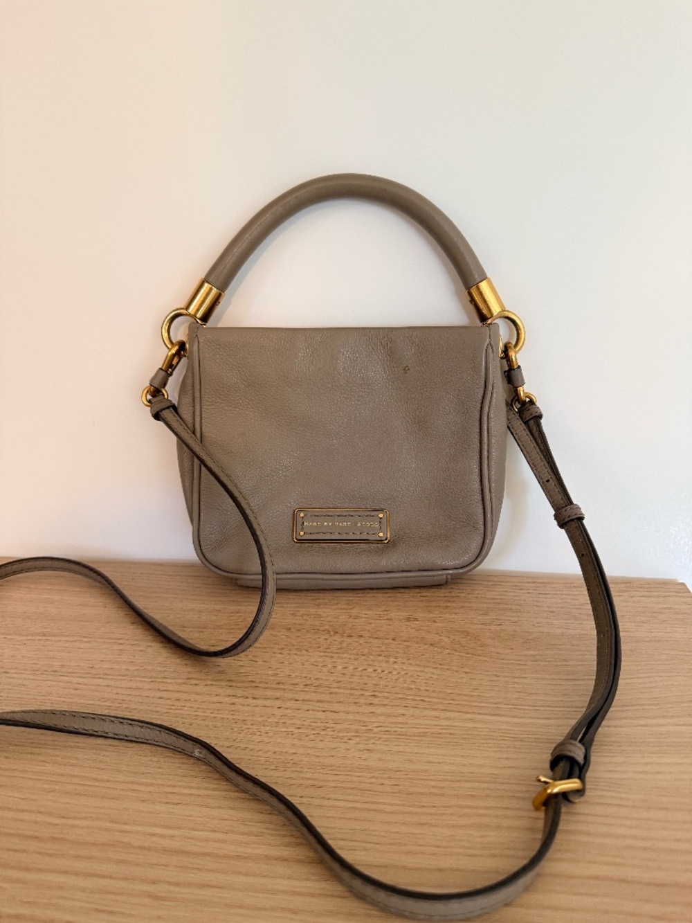 Marc Jacobs Too Hot to Handle mini crossbody bag with top handle